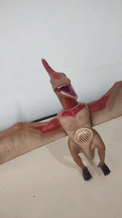 Dinossauro Pterodáctilo de Brinquedo