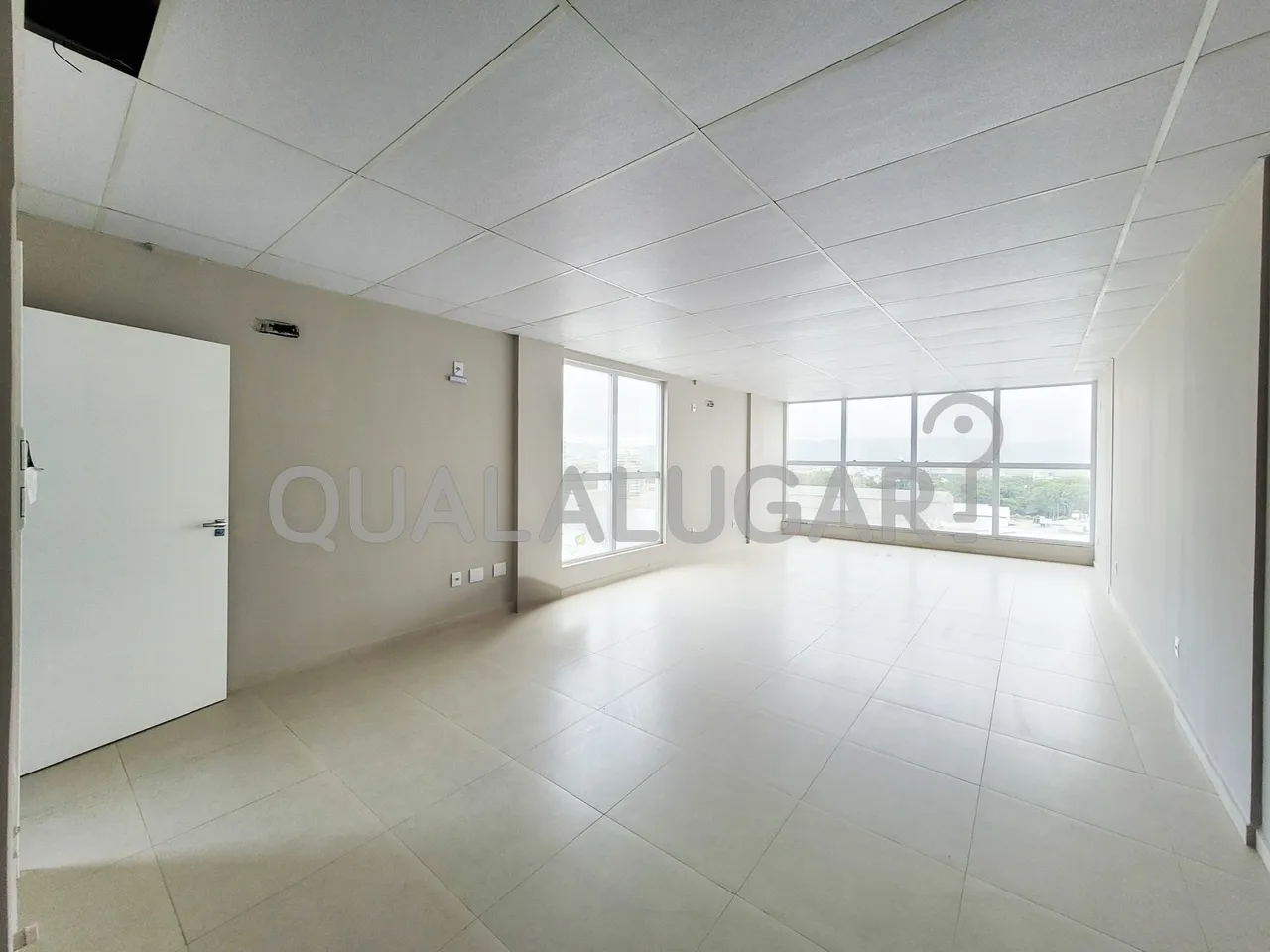 Sala comercial para locação, Vila Moema, Tubarão, SC