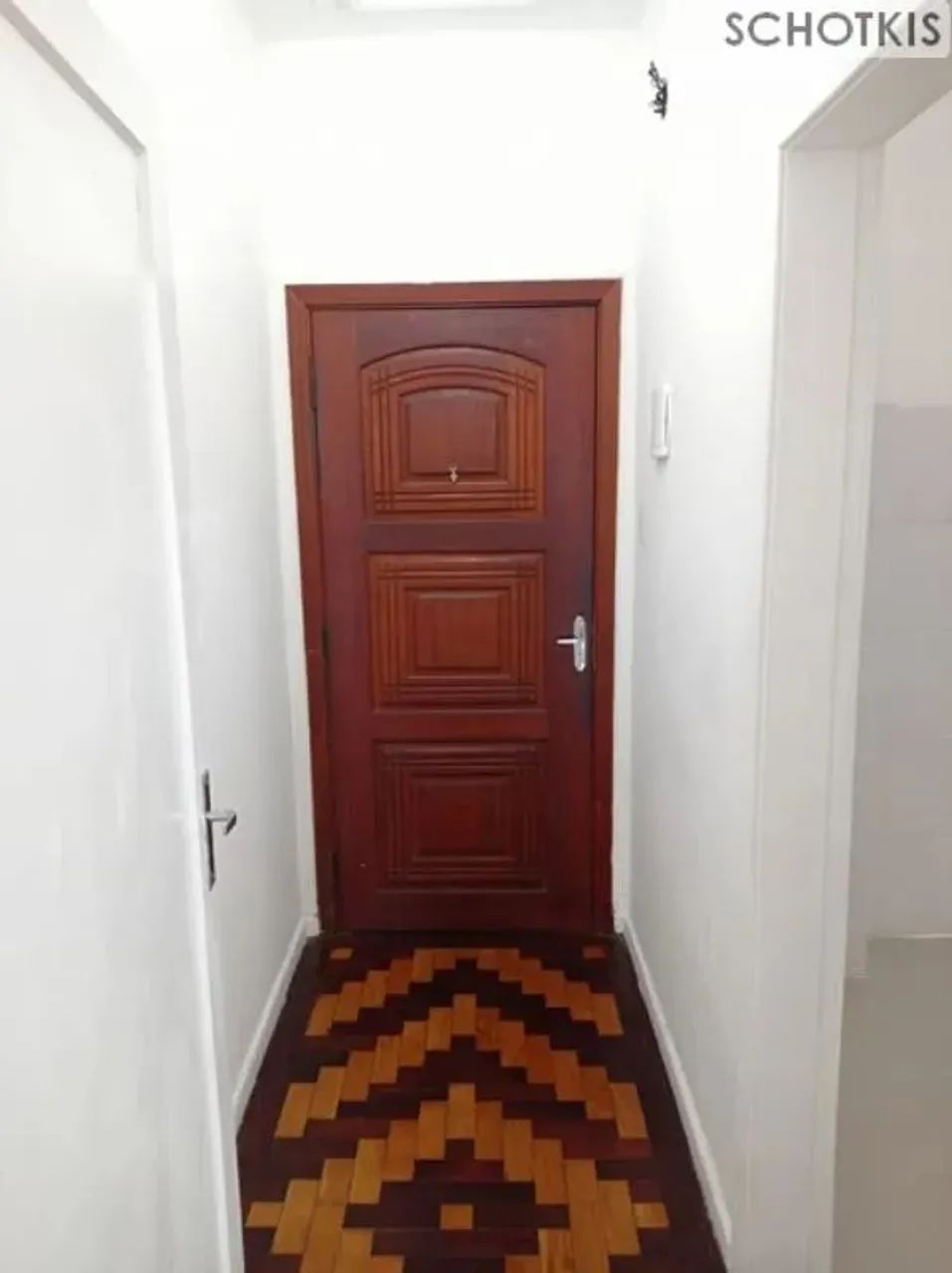 IMOBILIÁRIA SCHOTKIS VENDE COM EXCLUSIVIDADE AMPLO APARTAMENTO 02 DORMITÓRIOS, ALUGADO, RE - Foto 2