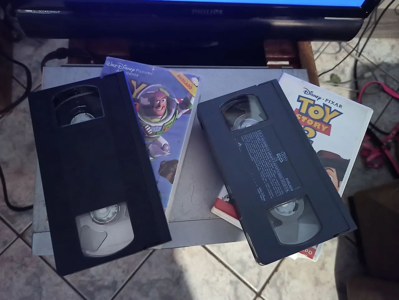 Toy Story 1 e 2 - VHS Dublados - Foto 4
