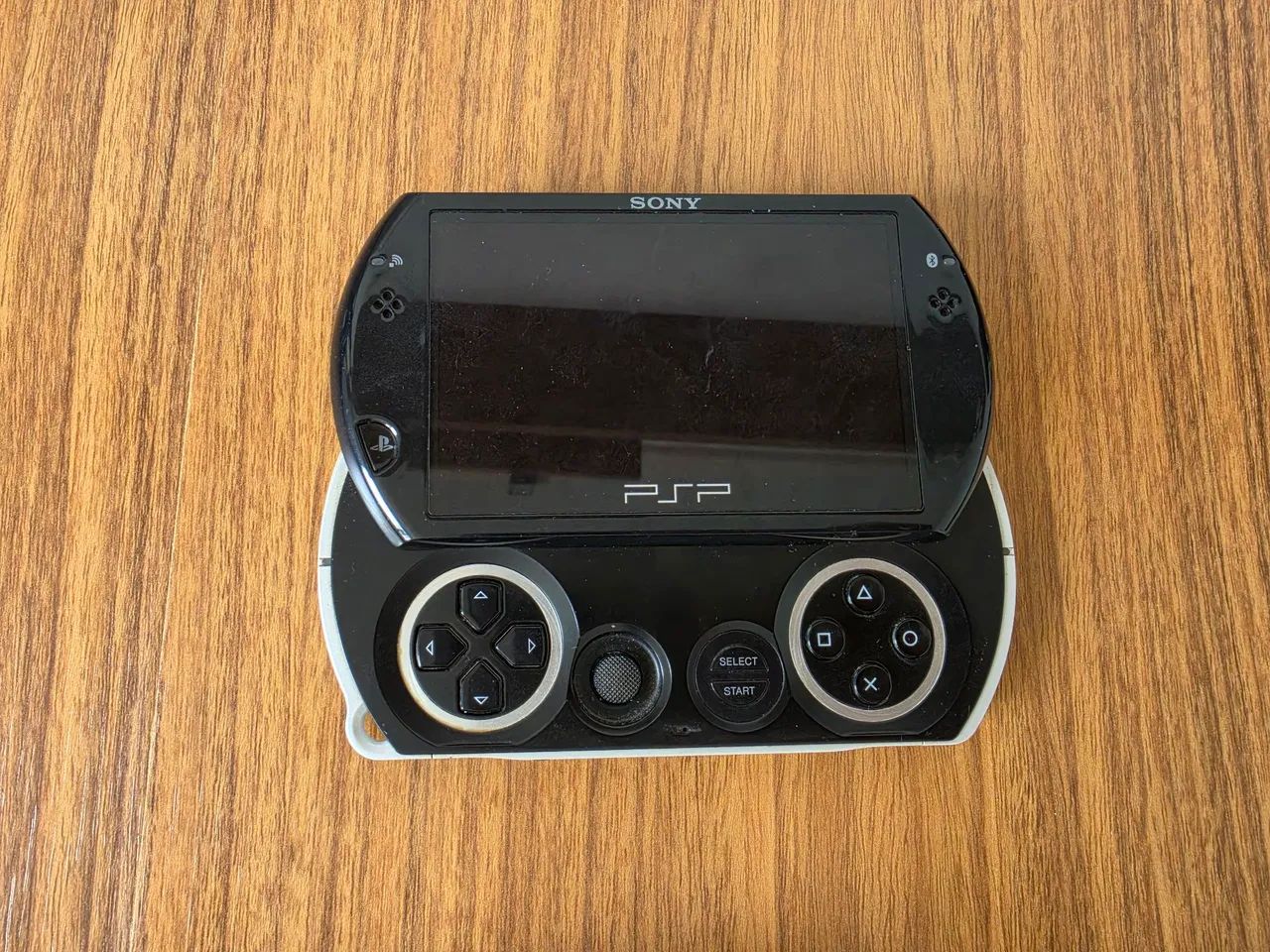 PSP go  - Foto 2