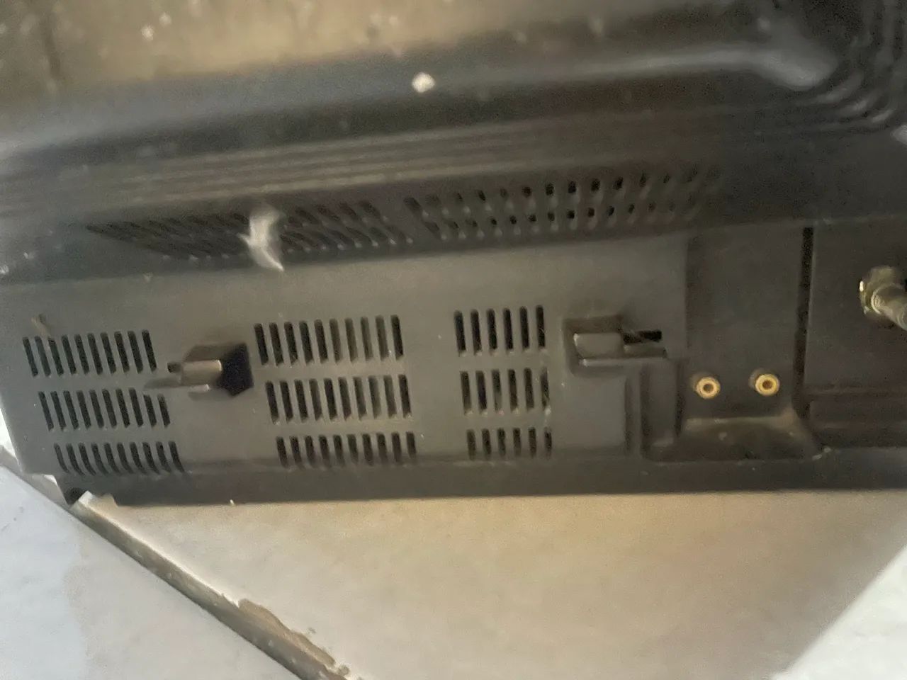 Tv sanyo de tubo. Modelo: cfp3771