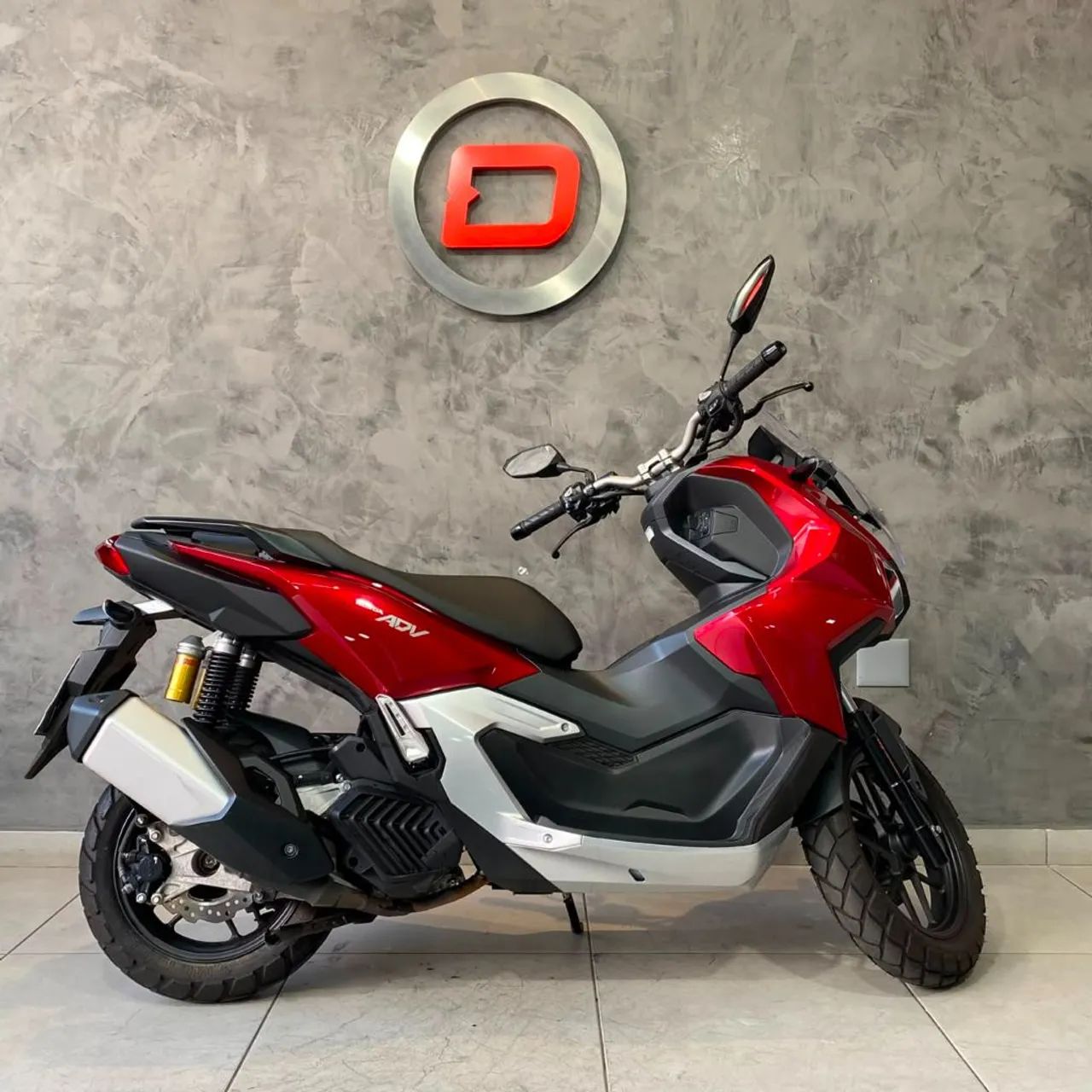 ADV 160