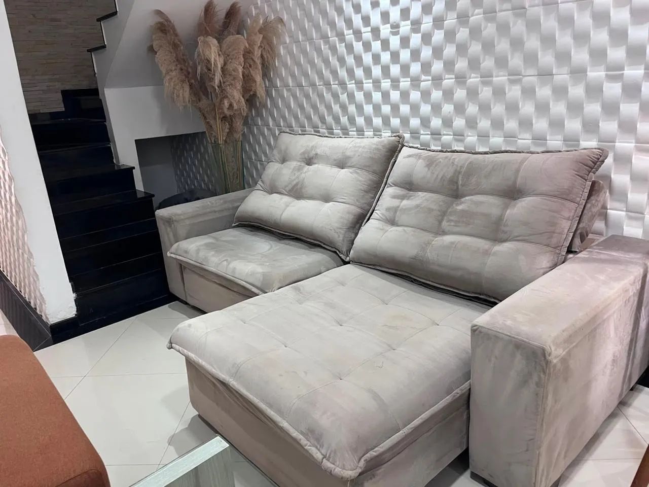 Sofá Retrátil e Reclinável semi novo - Foto 5