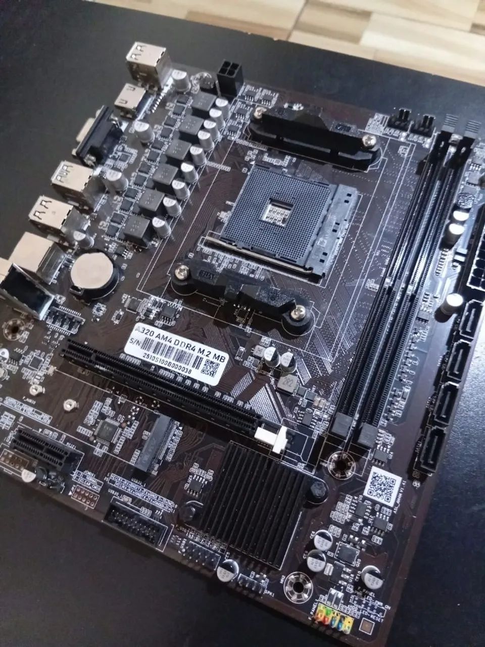 Placa mae a320m semi nova pra vender logo - Foto 2
