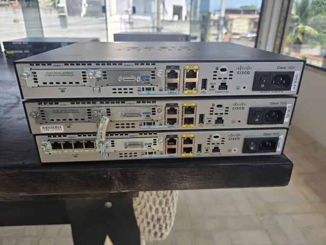 Roteador Cisco 1905 - Foto 2