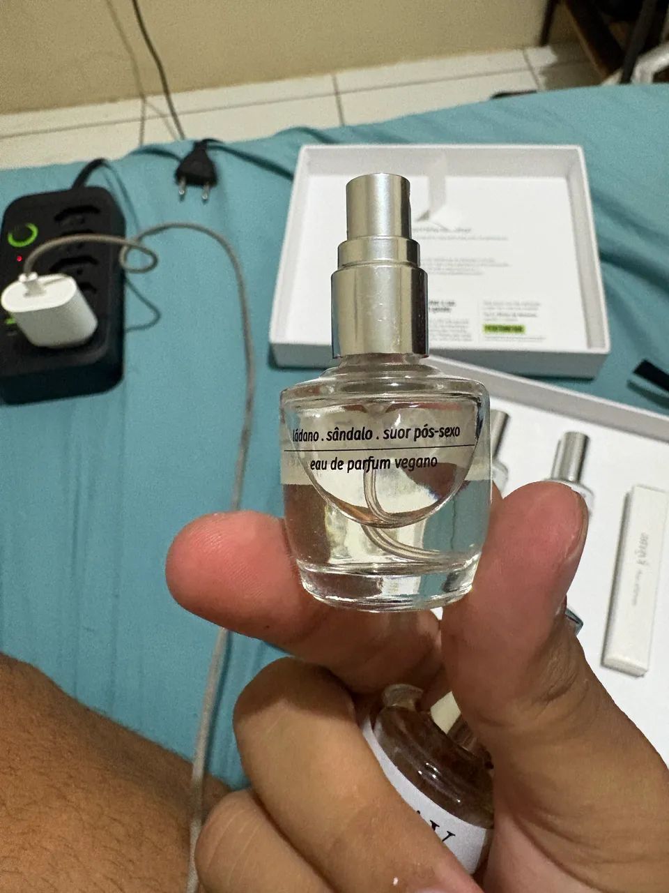 Kit Amyi 6 perfumes  - Foto 5