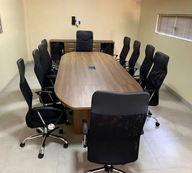 Mesa sala de reunião 