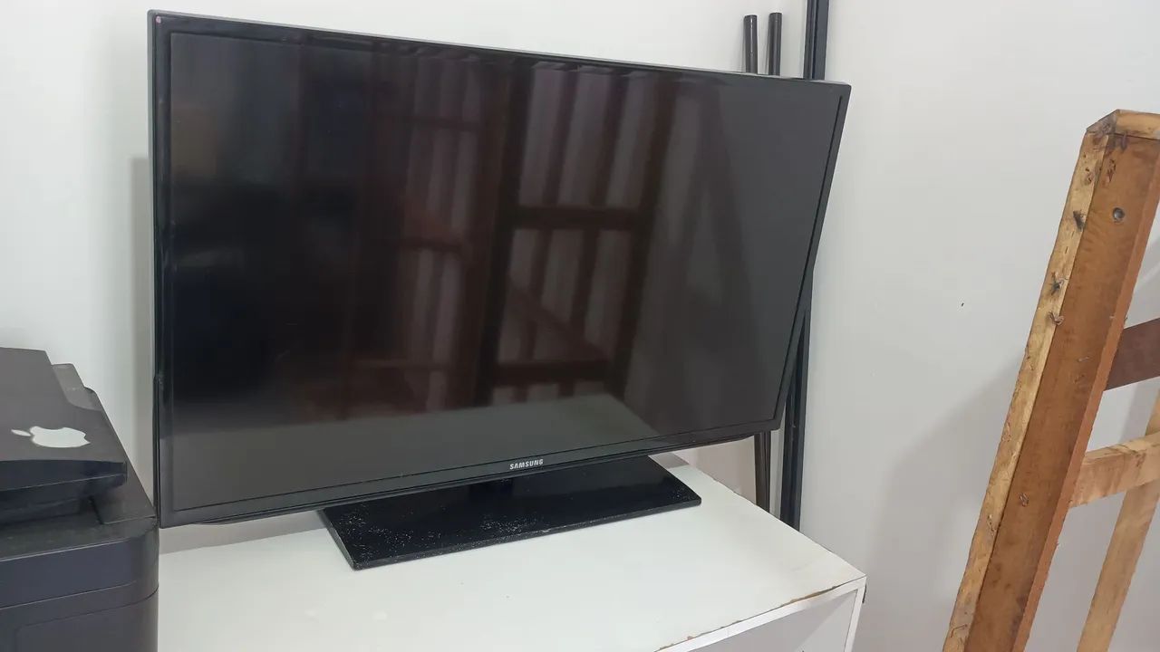 TV 40 Polegadas com defeito 