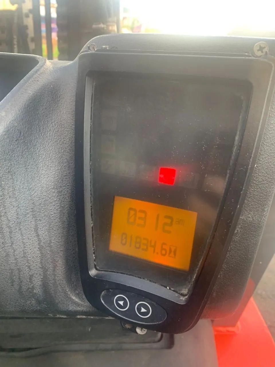 Empilhadeira GLP LINDE 2,5Ton Triplex (APENAS 1800HRS!!!) - Foto 2