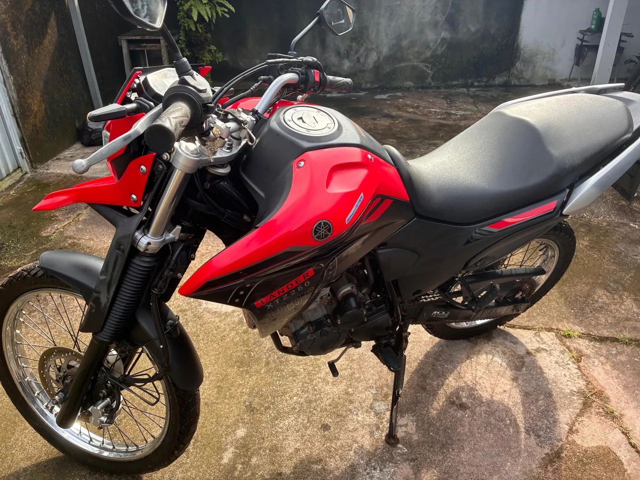 Vendo lander 2023 quitada - Foto 5