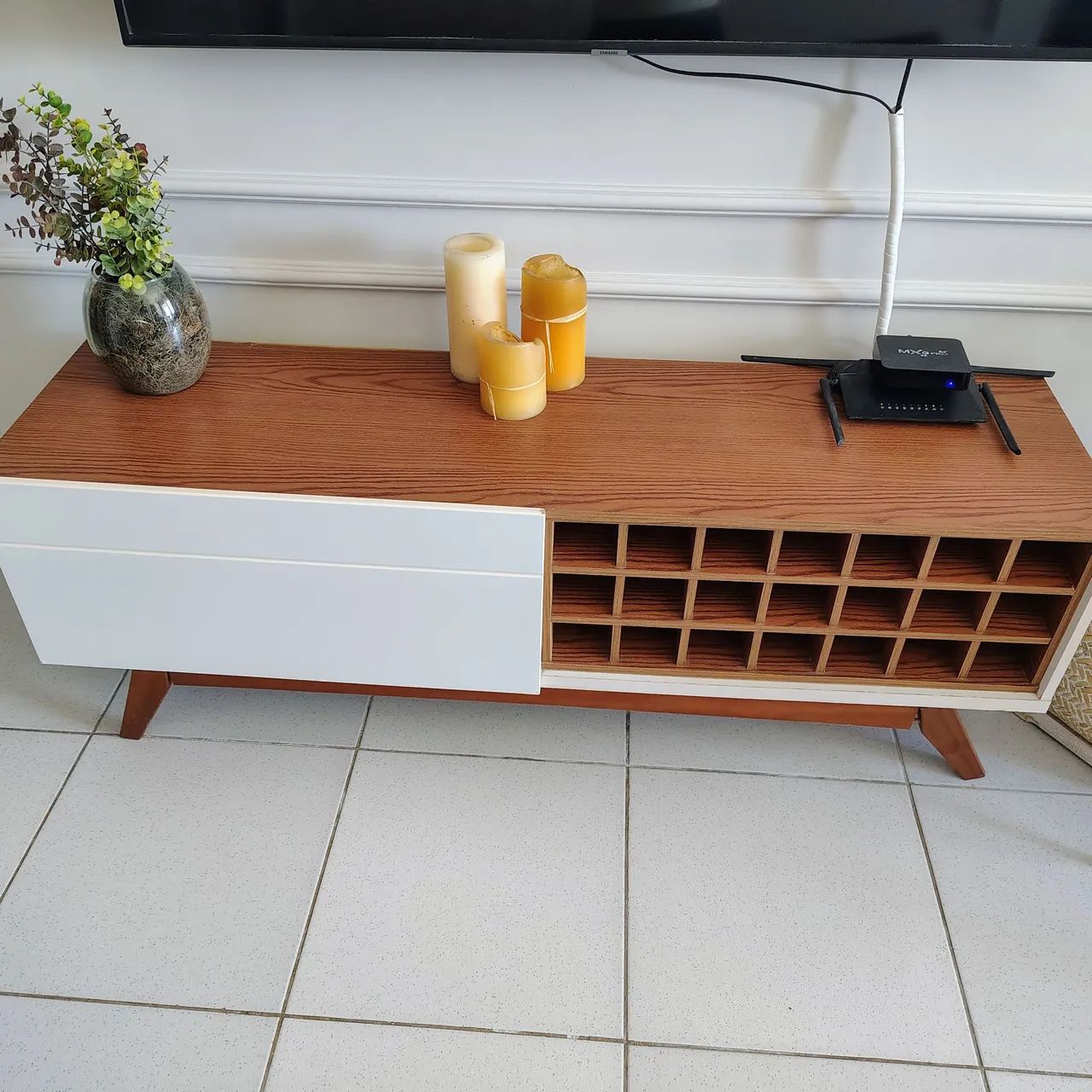 Lindo rack em MDF 