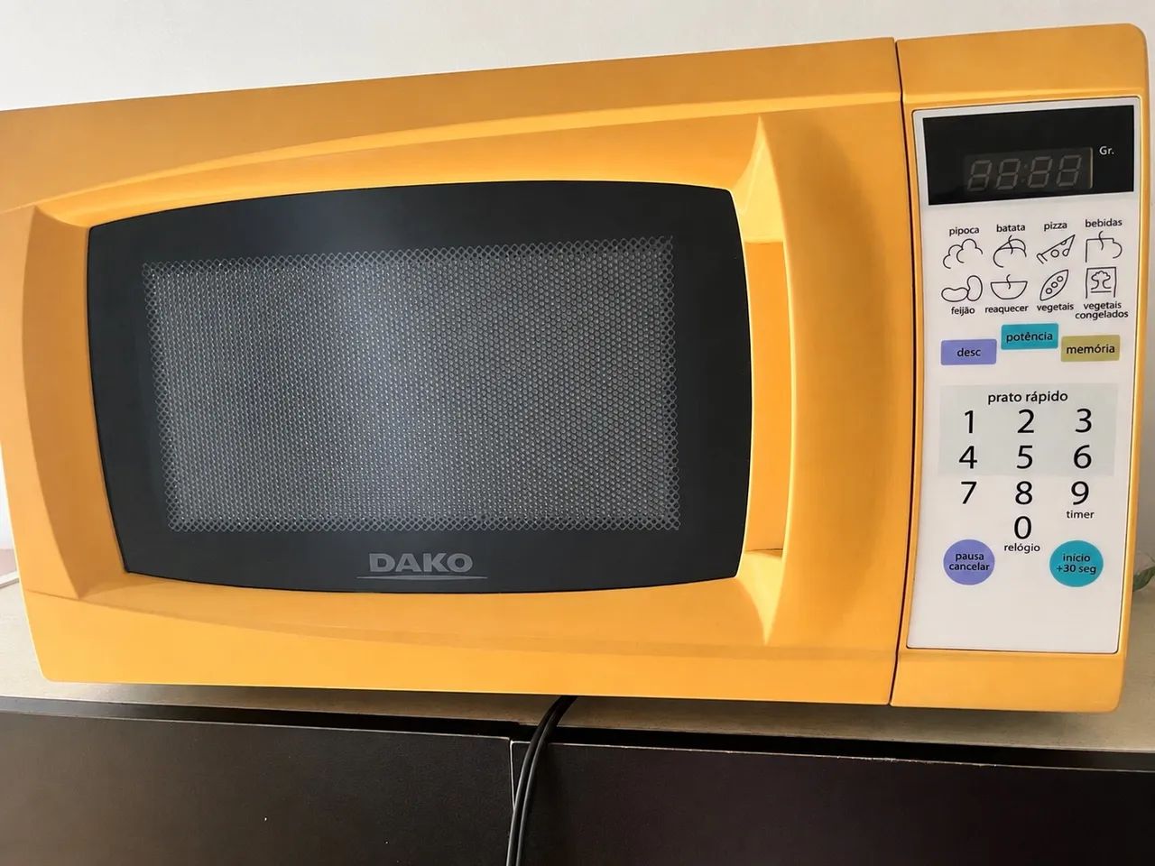 MICRO-ONDAS DAKO 