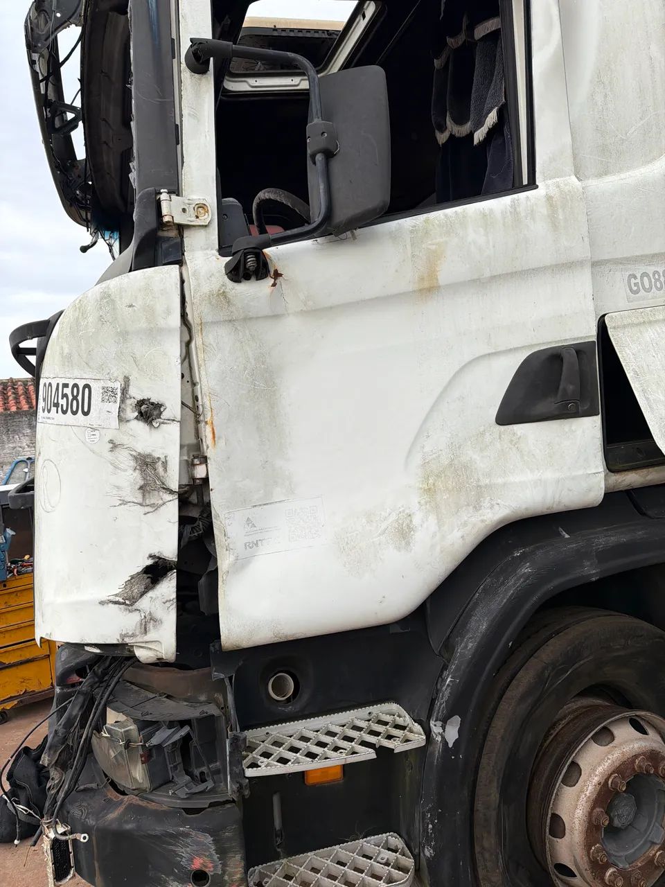 Cabine Scania G440 2012 para recuperar  - Foto 5