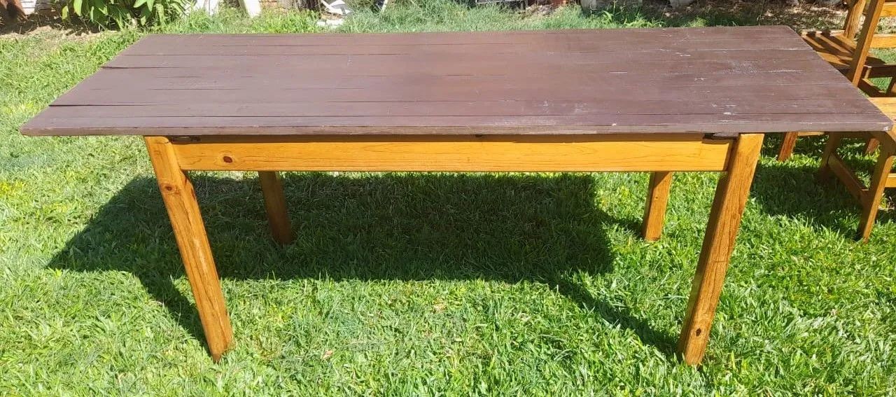 Mesa de madeira com 4 cadeiras - Foto 4