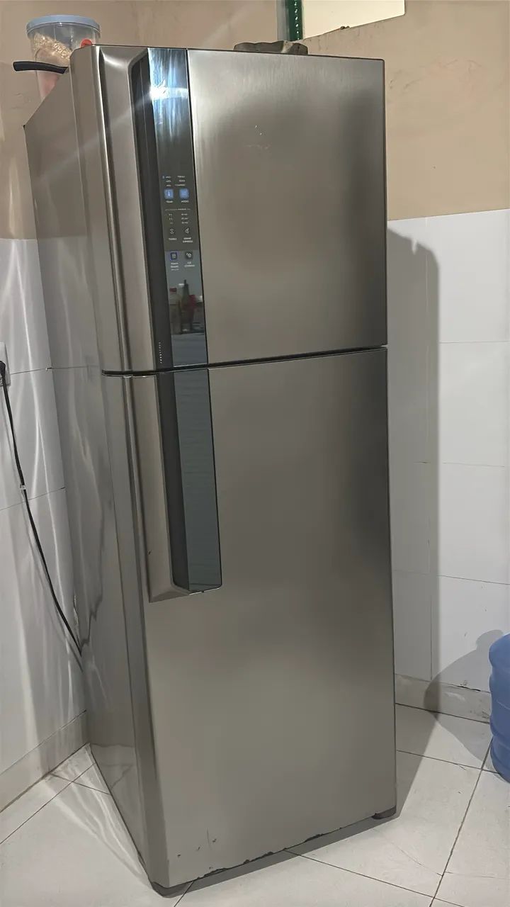Geladeira Electrolux 470 litros 