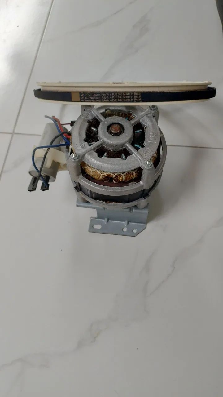 Motor com polia e correia tanquinho Colomarq 10kg - Foto 5