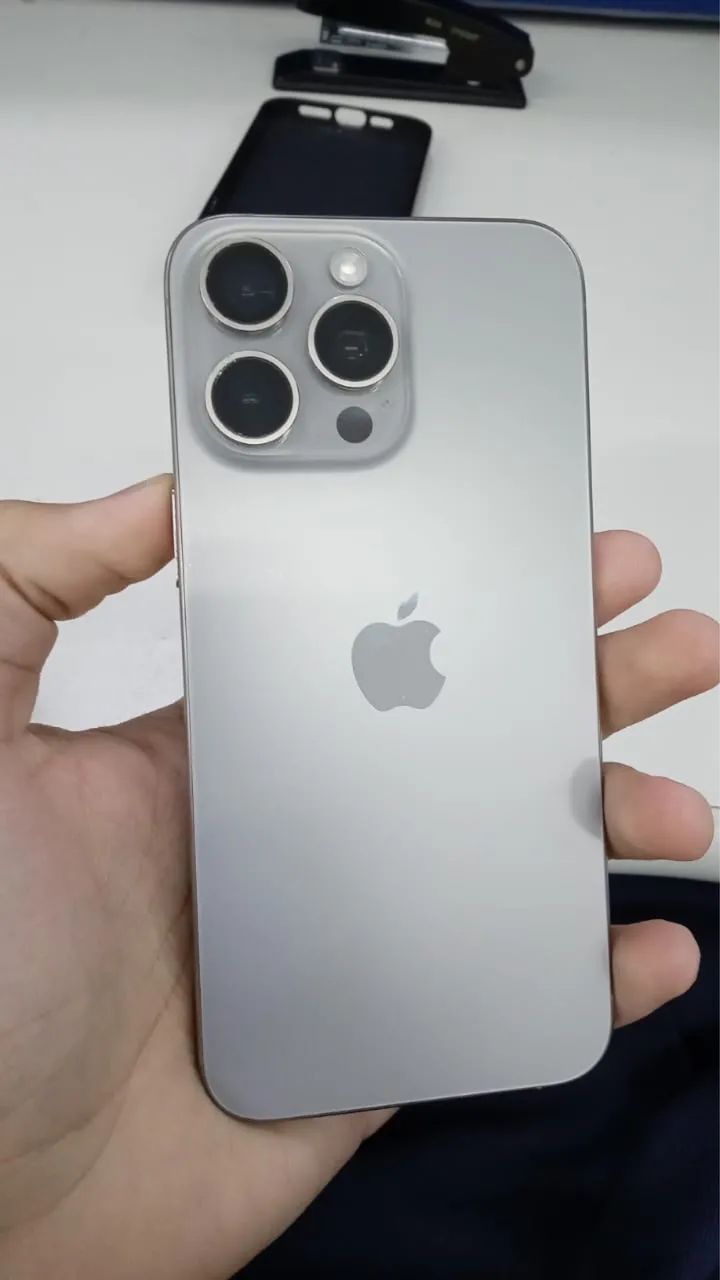 IPHONE 15 ProMax 256 GB - Foto 3
