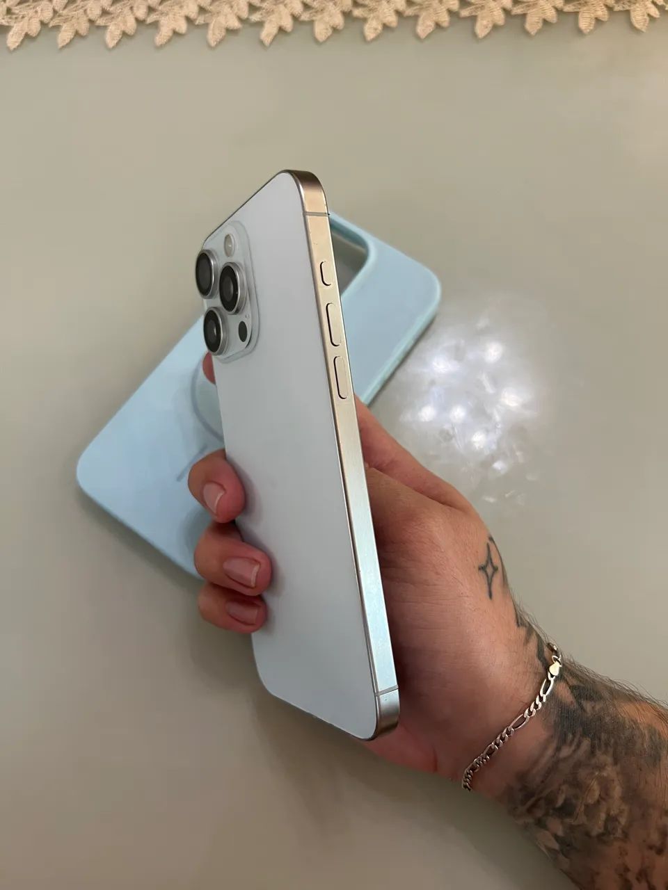 iPhone 15 Pro Max - 256 GB - Foto 3