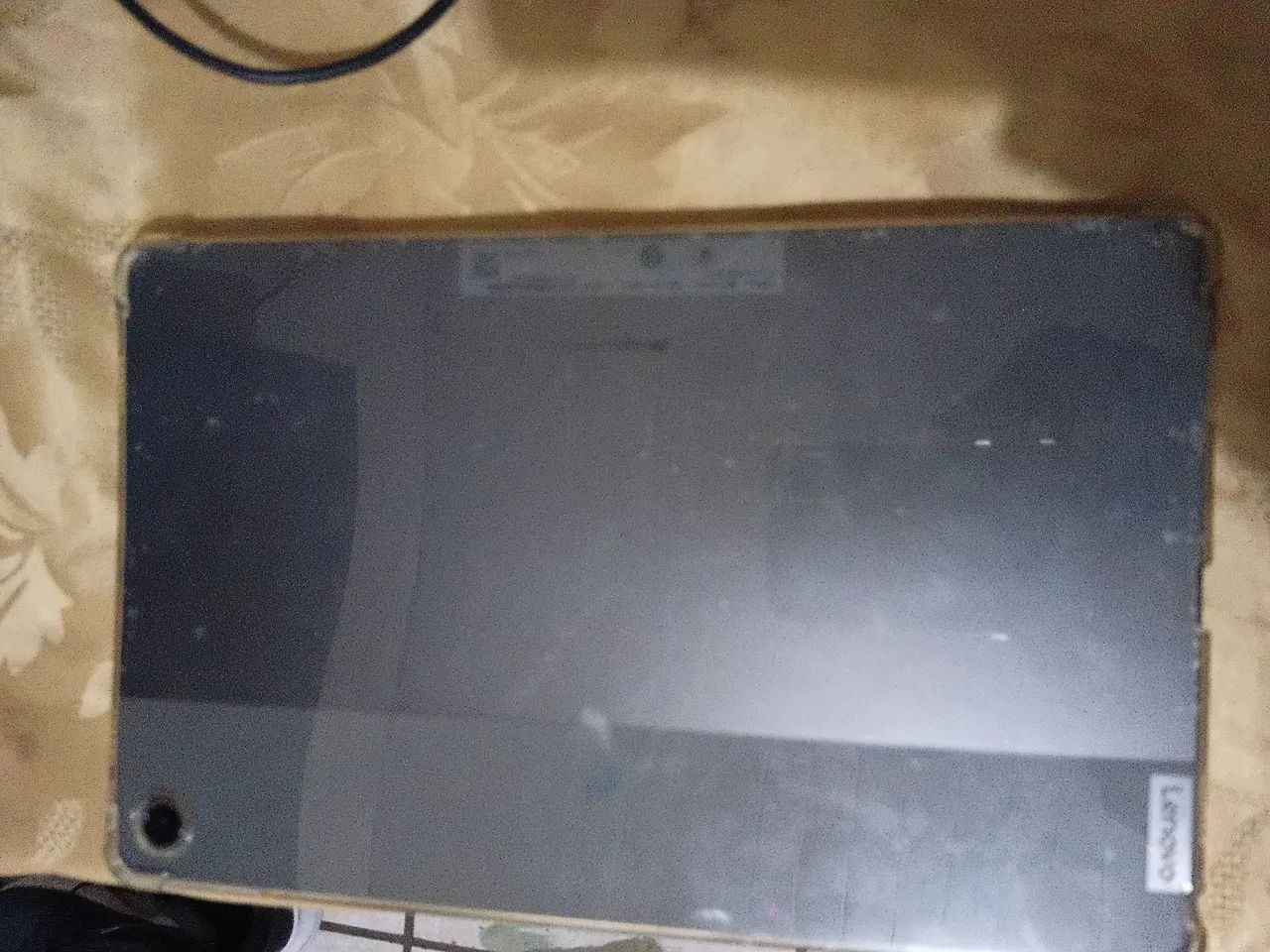 Tablet lenovo 10.6 pegadas - Foto 2
