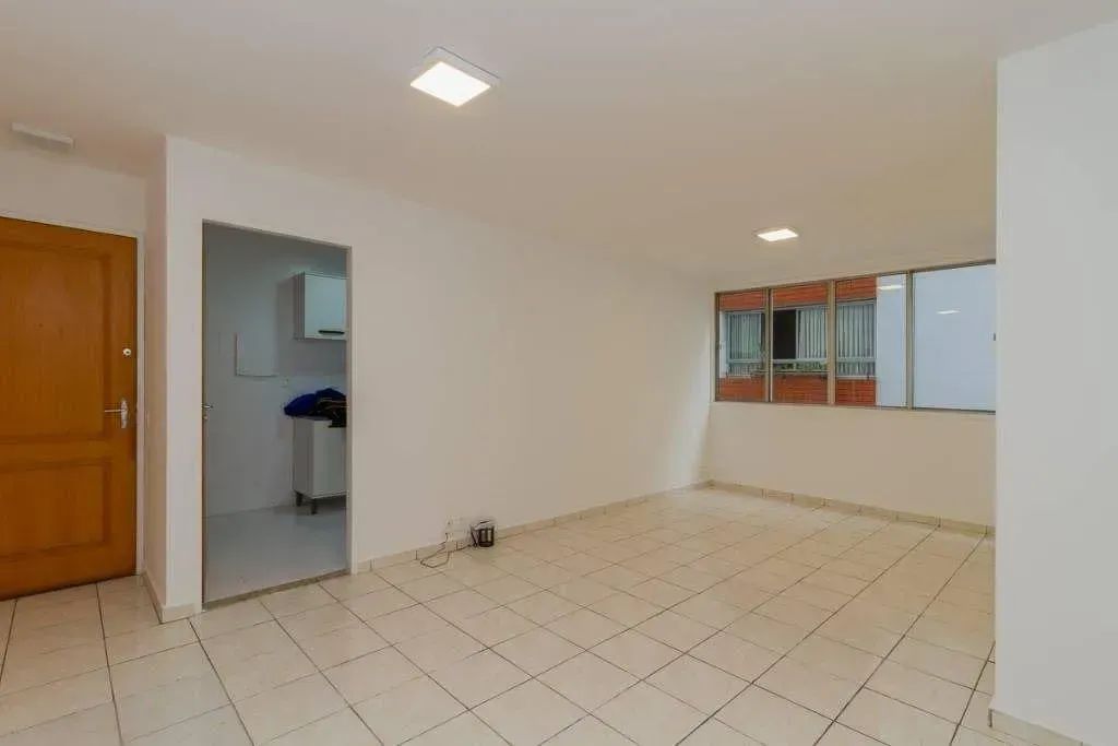 Apartamento com 90m com 03 quartos e 01 vaga em Itaim Bibi - São Paulo - SP