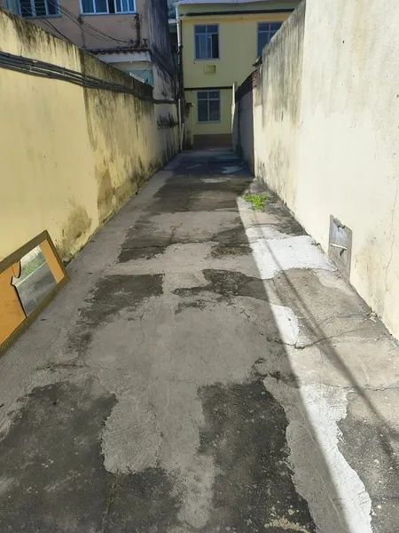 ALUGO CASA COM 01 QUARTO EM REALENGO!!!! - Foto 3