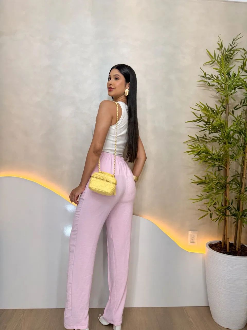 Calça Duna Feminina | Caimento Impecável e Muito Estilo - Foto 4