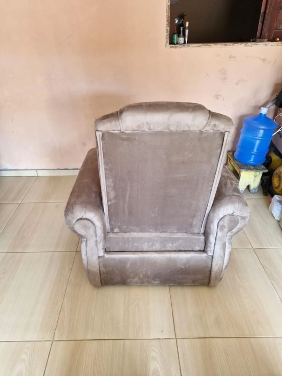 Poltrona Reclinável + 2 puffs em tecido suede - Foto 5