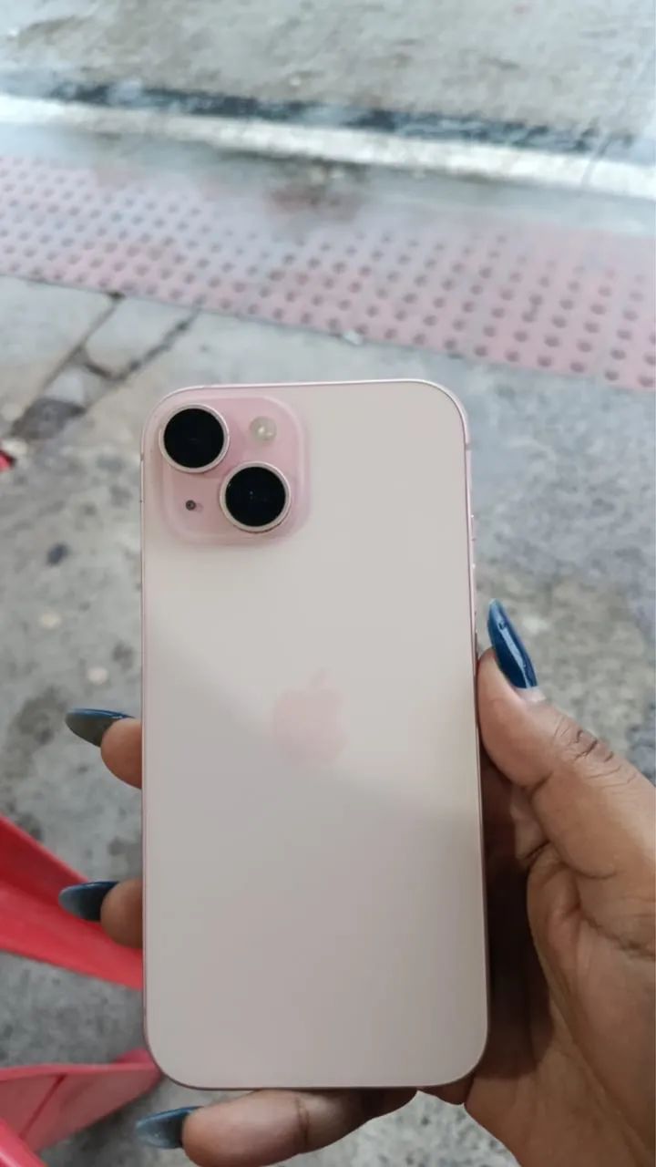 Vendo iPhone 15 - Foto 2