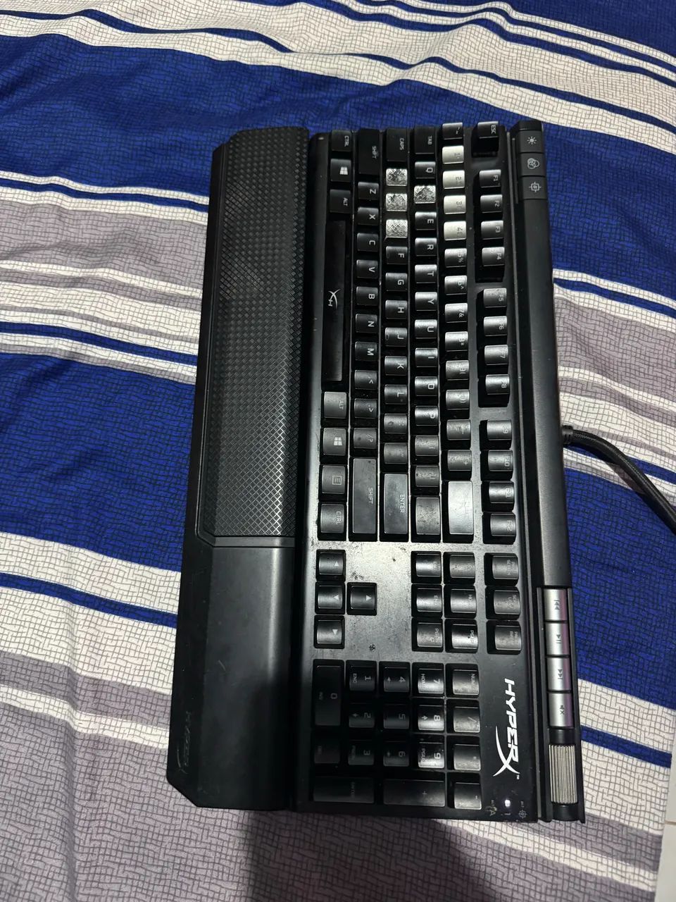 Teclado Mecânico HyperX Alloy Elite RGB - Foto 2
