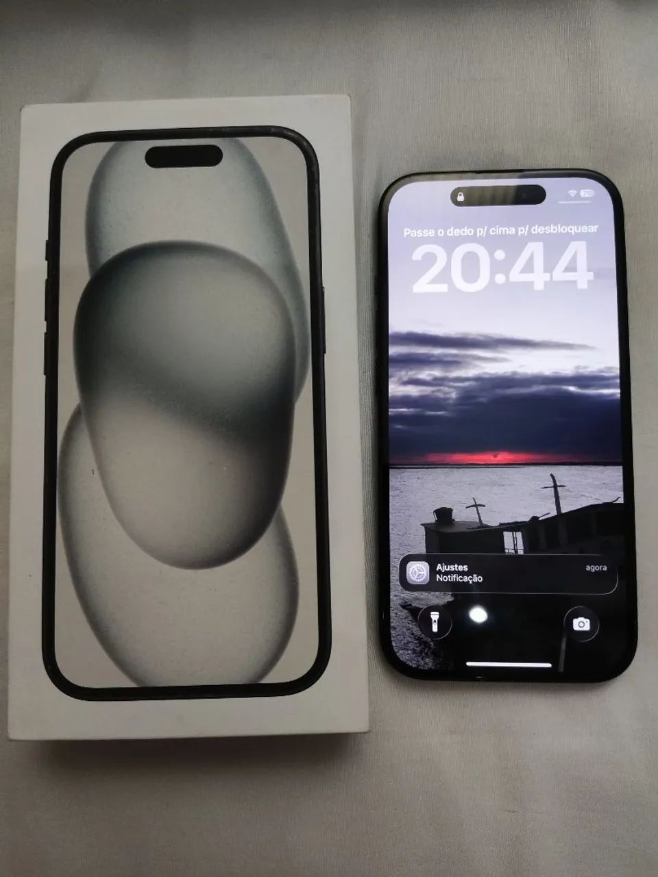 iPhone 15 128GB Bateria 90%