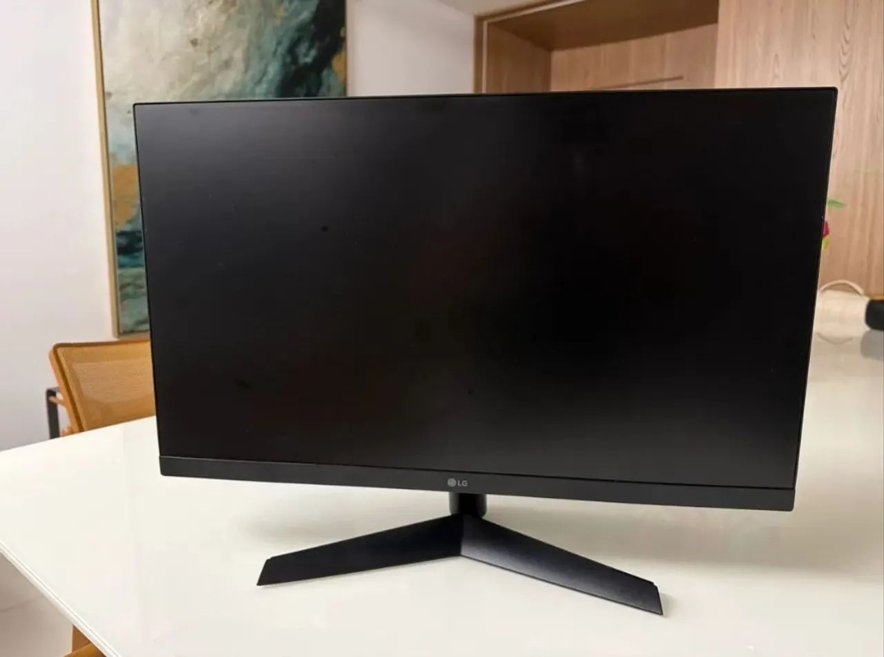 Monitor LG Ultragear 24 IPS 180Hz Zero! - Foto 2