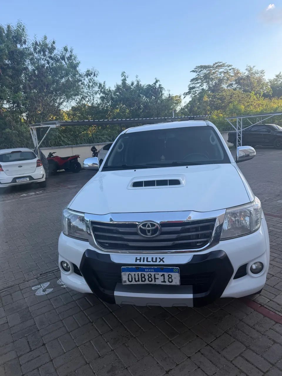Toyota Hilux 2013