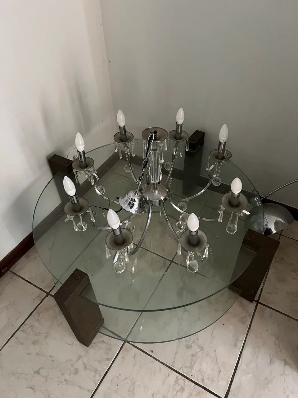 Lindo pendente e mesa de centro