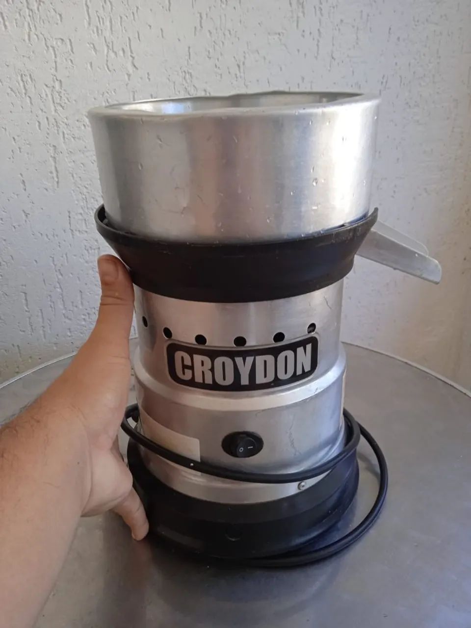 Espremedor de laranja industrial.