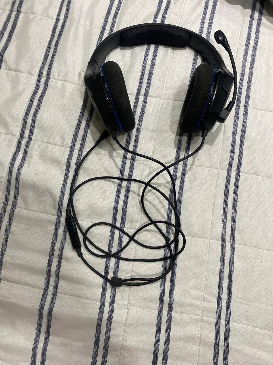 Headset gamer HyperX modelo Cloud Stinger - Foto 4
