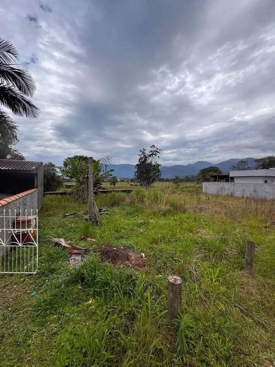 TERRENO À VENDA, PRONTO PARA CONSTRUIR! - Foto 2