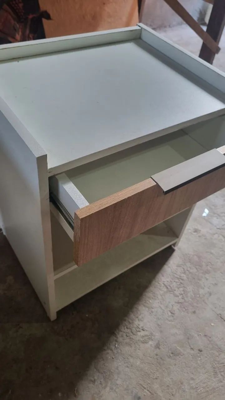 Mesa de cabeceira de cama  - Foto 4