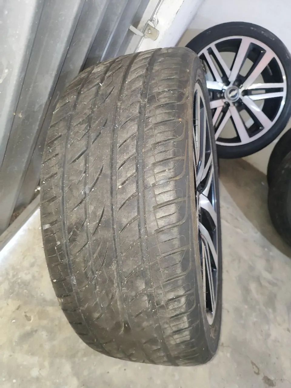 Rodas com pneu  - Foto 4