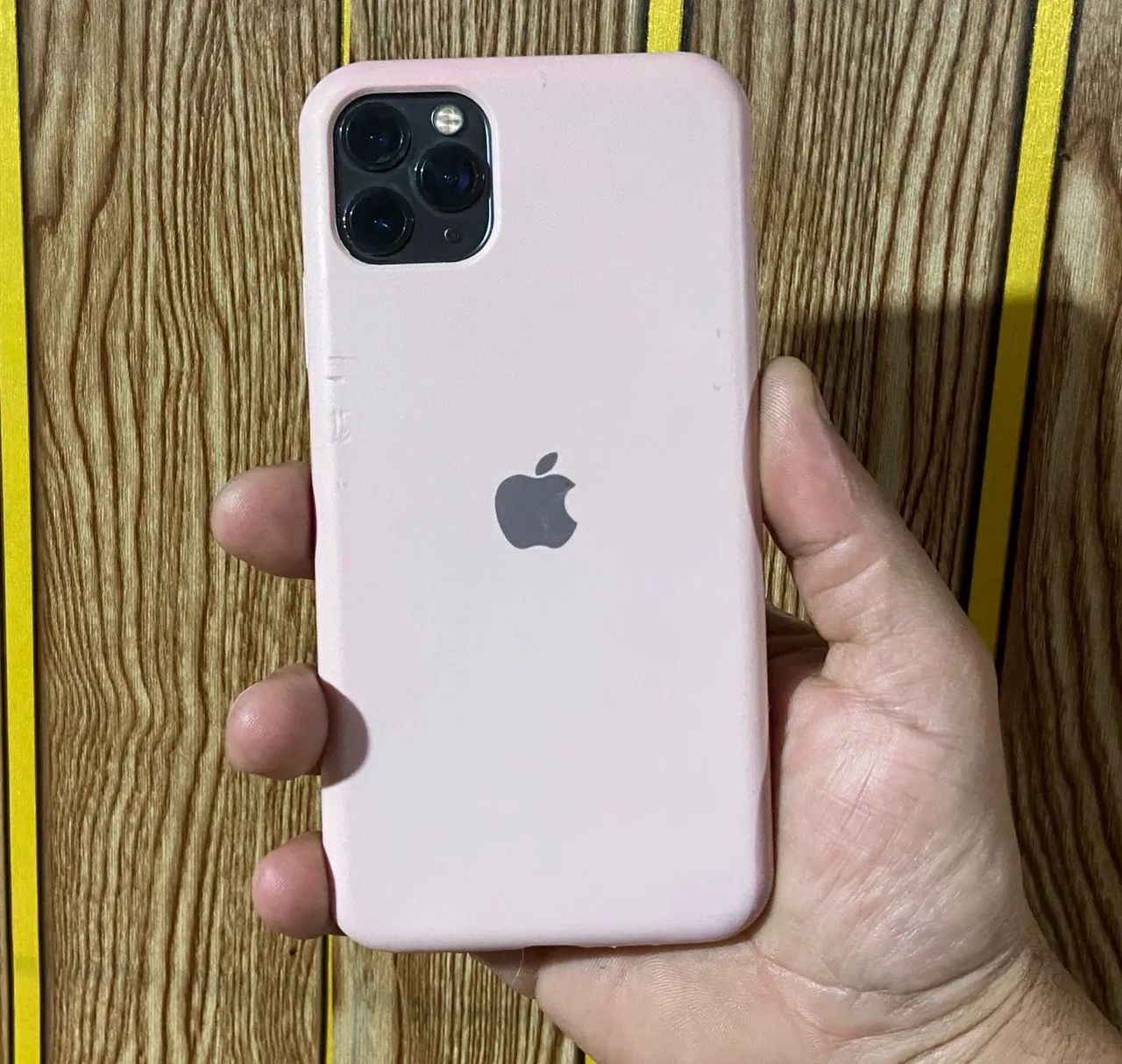 IPHONE 11 PRO MAX - Foto 4