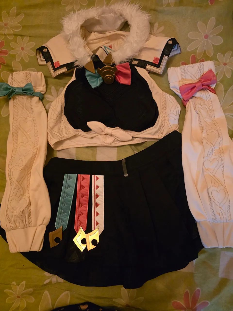 Cosplay varesa uwowo