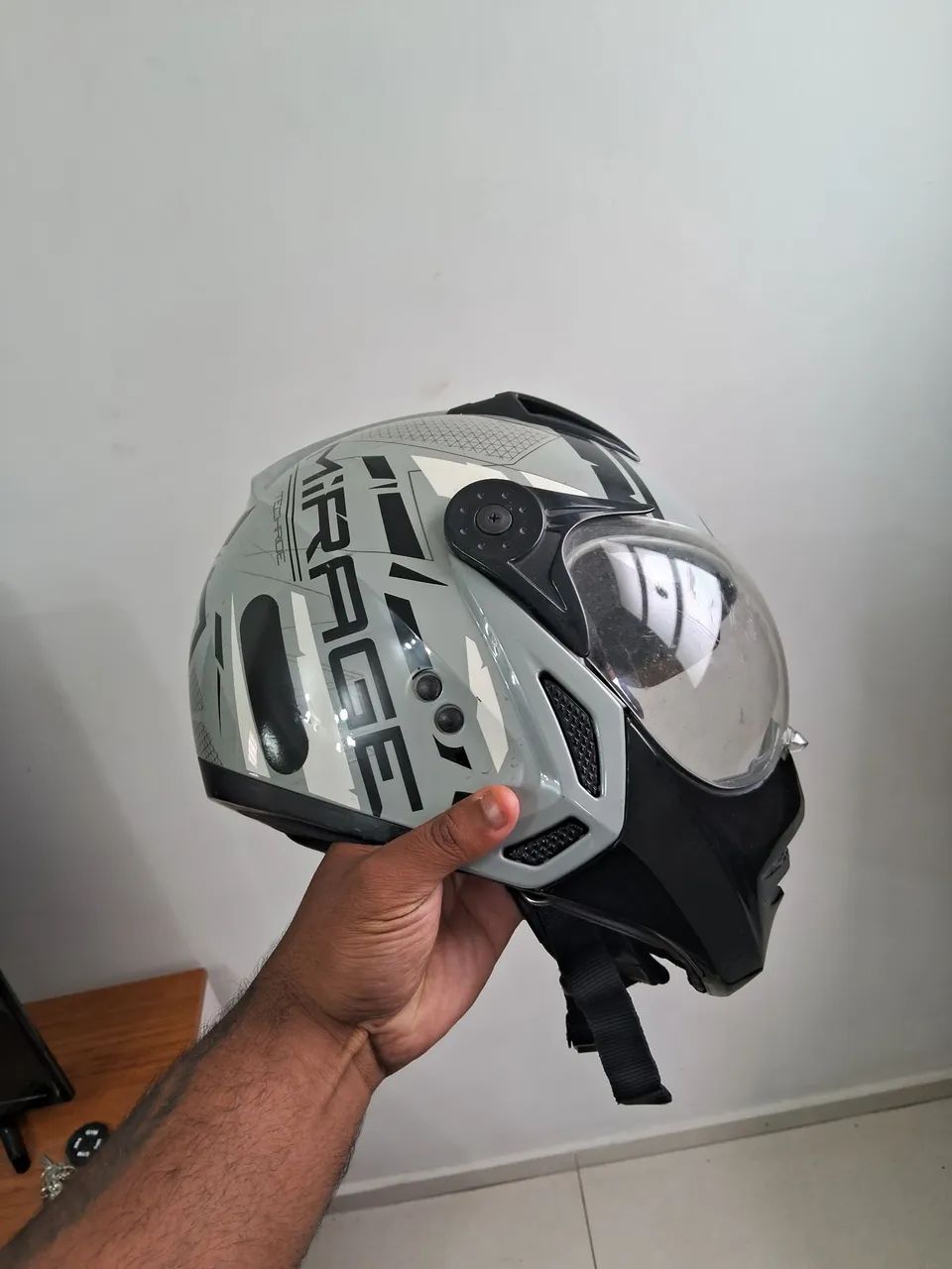 VENDO CAPACETE MOTOCICLISTA