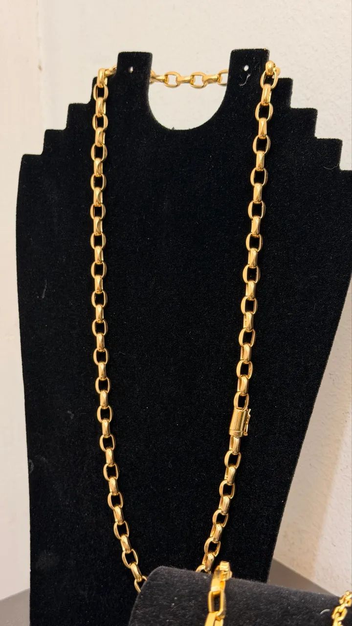 CORDÃO OURO 18k MODELO CADEADO 