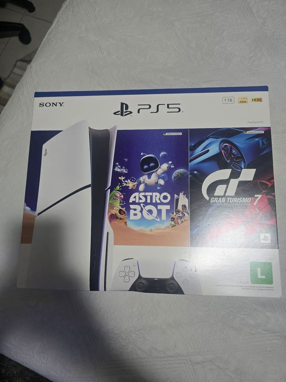 PlayStation 5 com leitor de disco.
