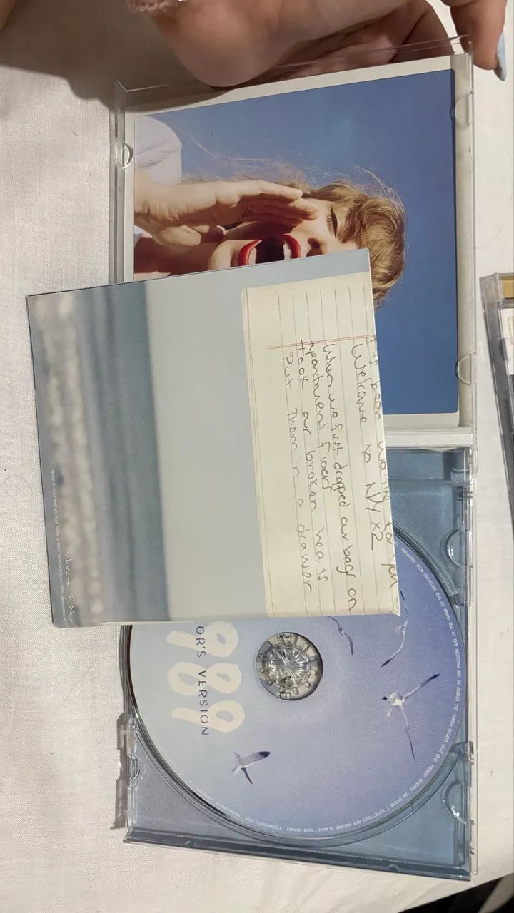 CD 1989 TAYLOR?S VERSION TAYLOR SWIFT - Foto 2