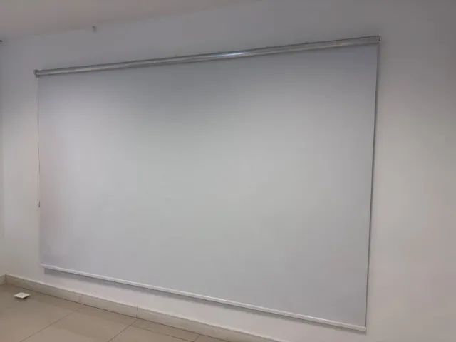 CORTINA DE PROJEÇÃO/PROJETOR