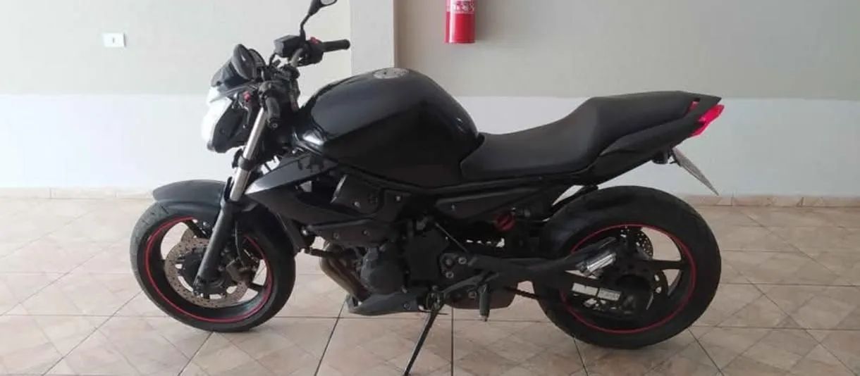XJ6 2012