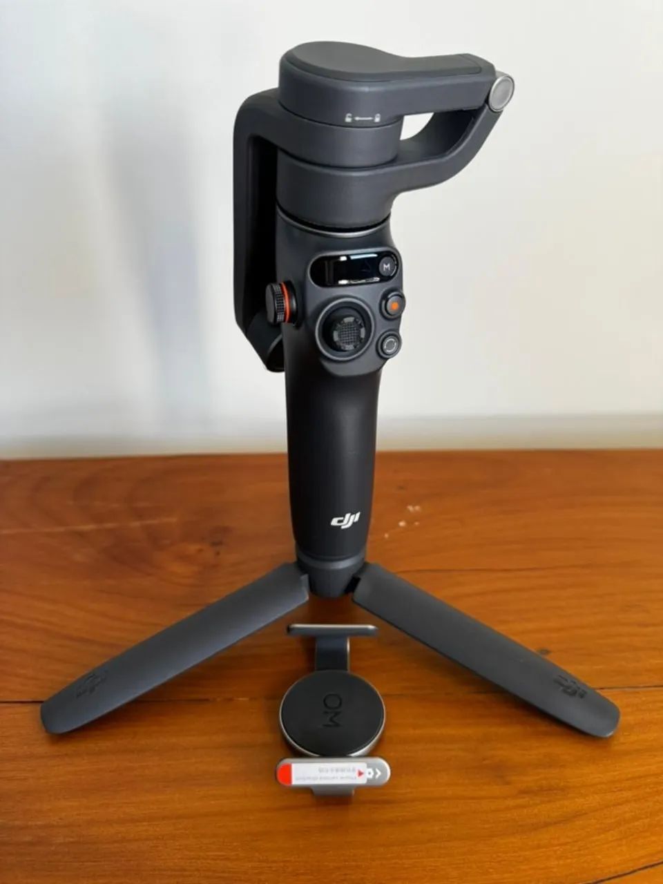 DJI OSMO MOBILE 6 新同品 dji osmo mobile 6 cinza escuro - FlyPro - A melhor loja de Drones