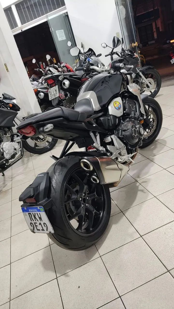 CB 1000R 2021 - Foto 5