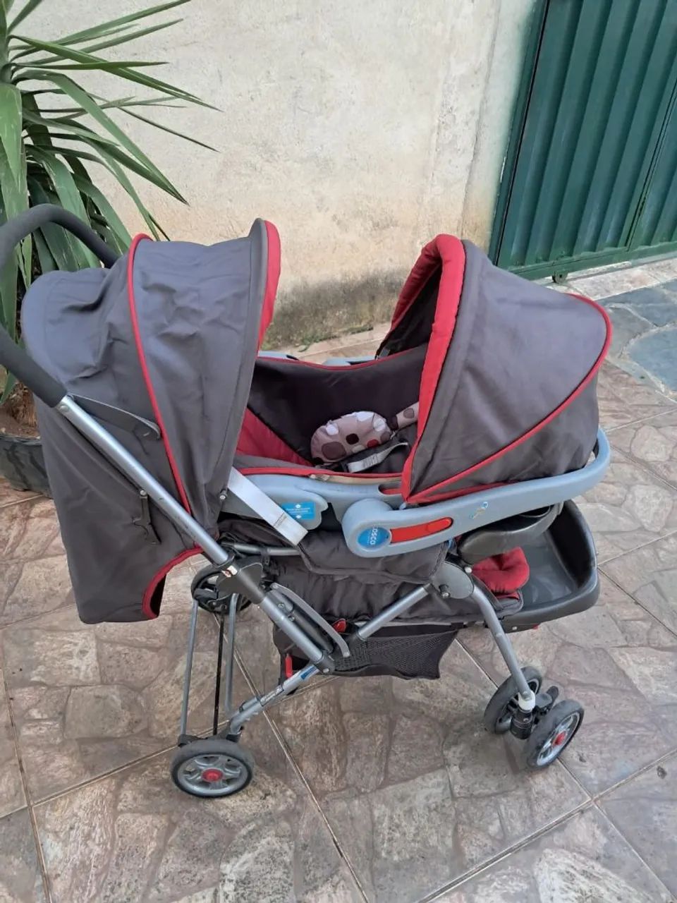 Carrinho de Bebê Cosco Travel Reverse + Bebê Conforto. - Foto 4